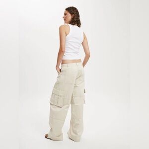 Cotton On Cream Cargo Pant